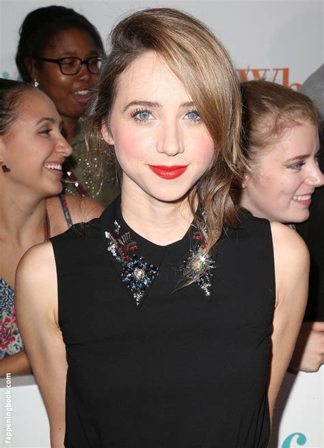 zoe kazan nude|Zoe Kazan Nude Leaked The Fappening & Sexy (348 Photos)